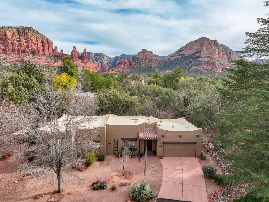 Sedona Retreat W/ Tesla Mobile Charger 빌라 외부 사진